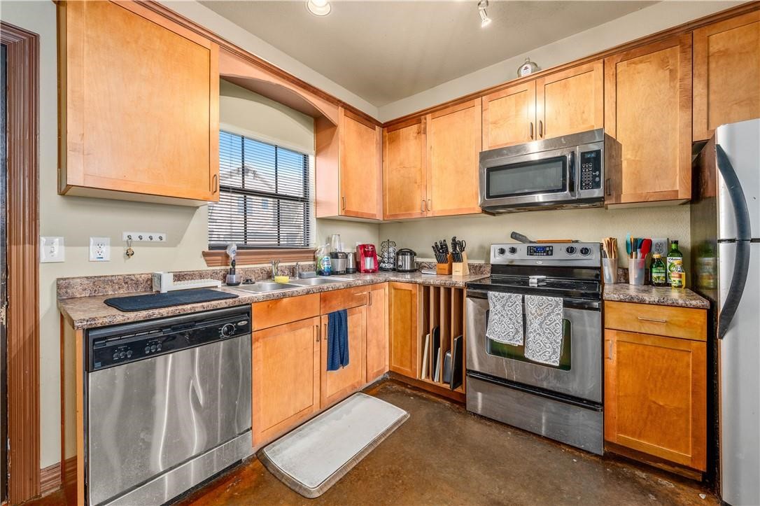 2410 S 2nd Street Waco TX 76706