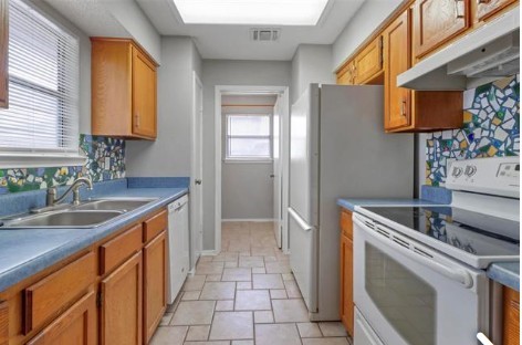 4950 Rolling Vista Mesquite TX 75150