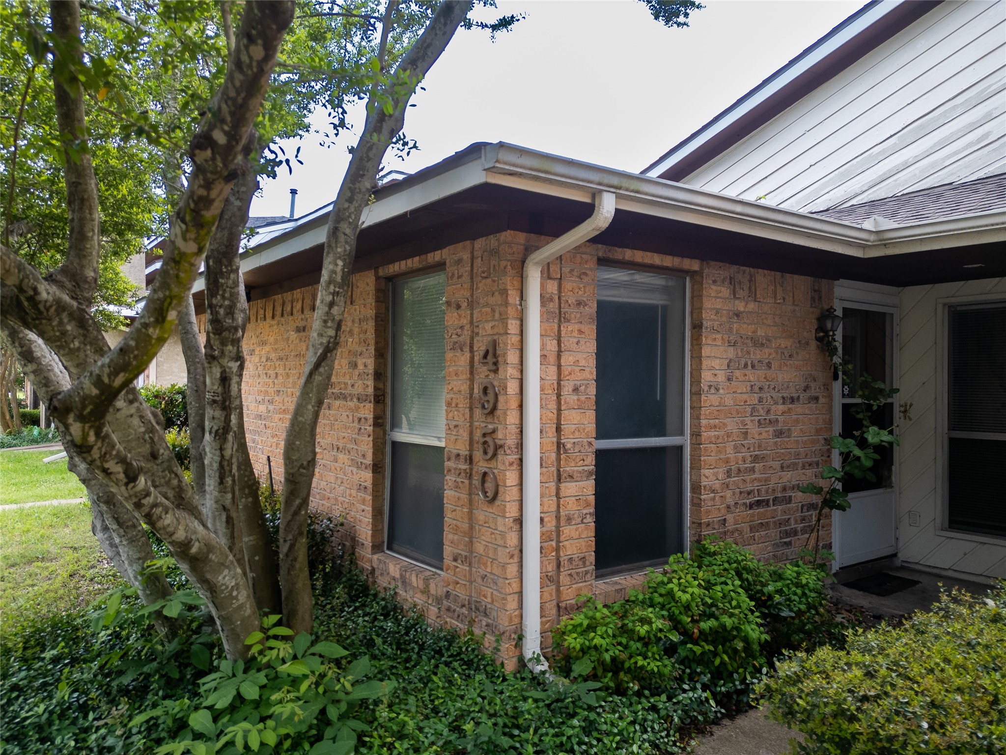 4950 Rolling Vista Mesquite TX 75150