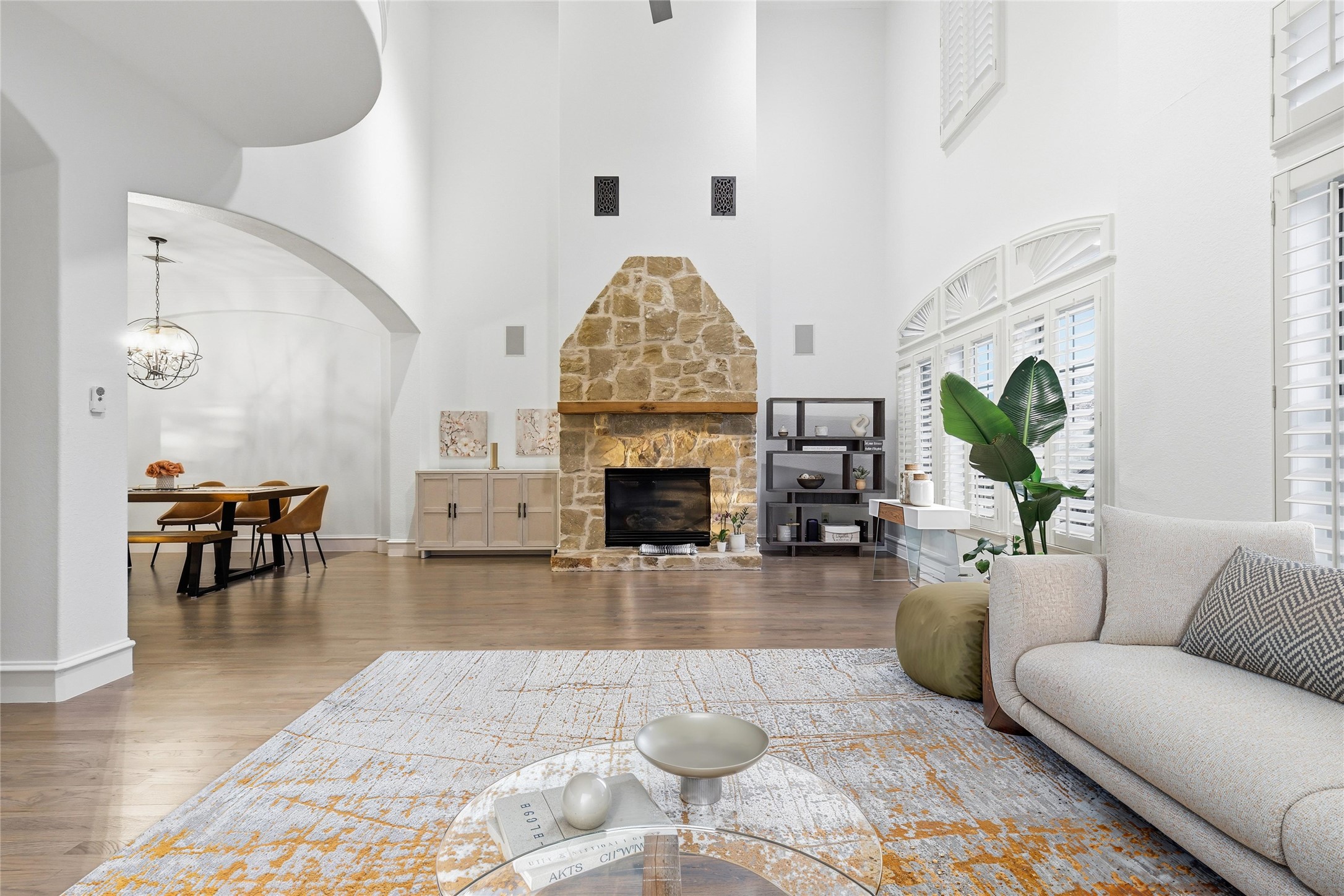 13641 Cobblestone Drive Farmers Branch TX 75244