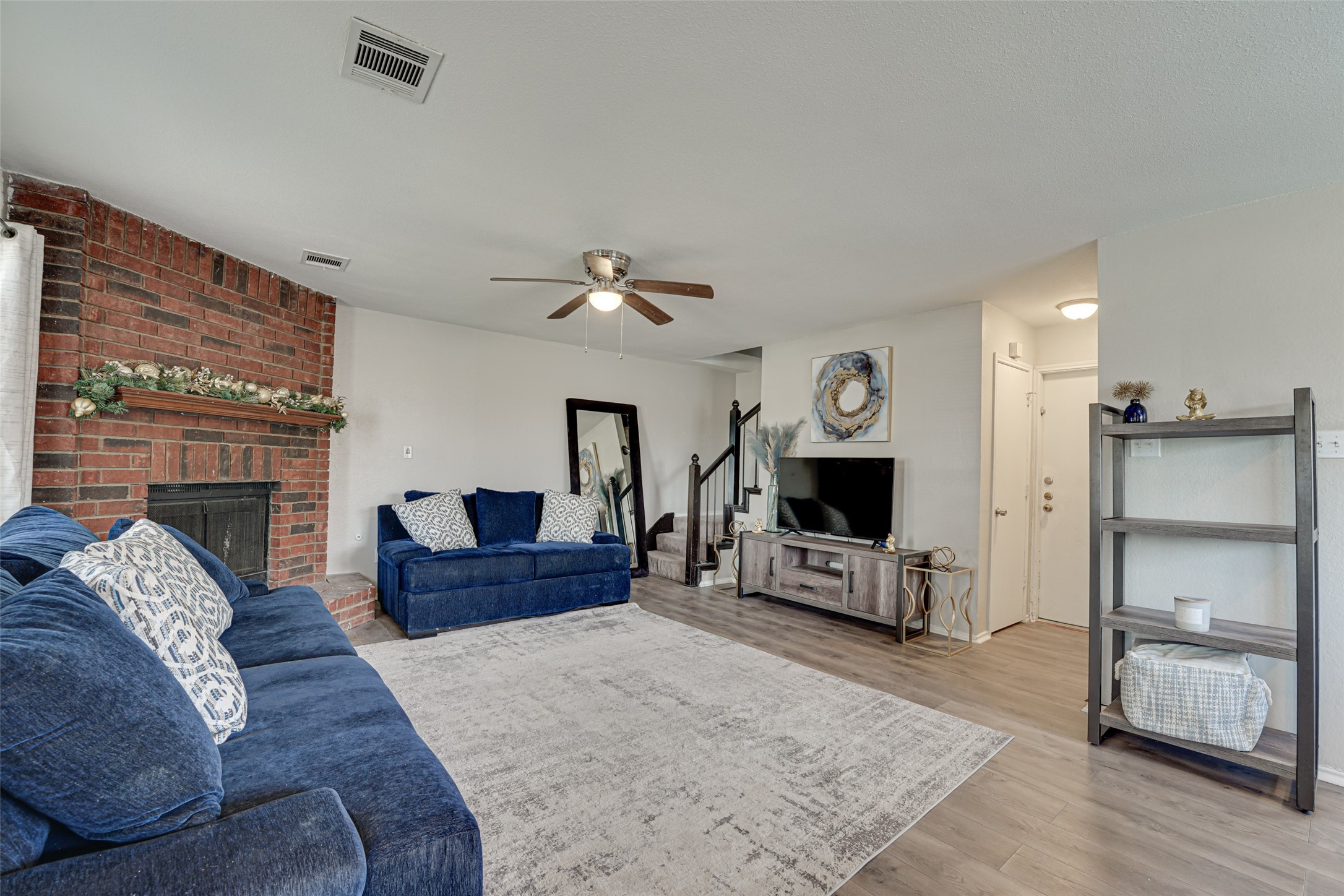 470 Chestnut Lane Desoto TX 75115