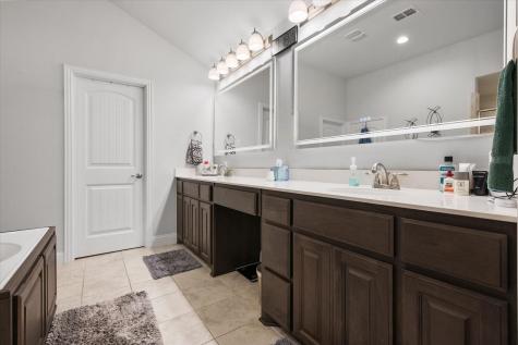 2685 Venice Drive Grand Prairie TX 75054