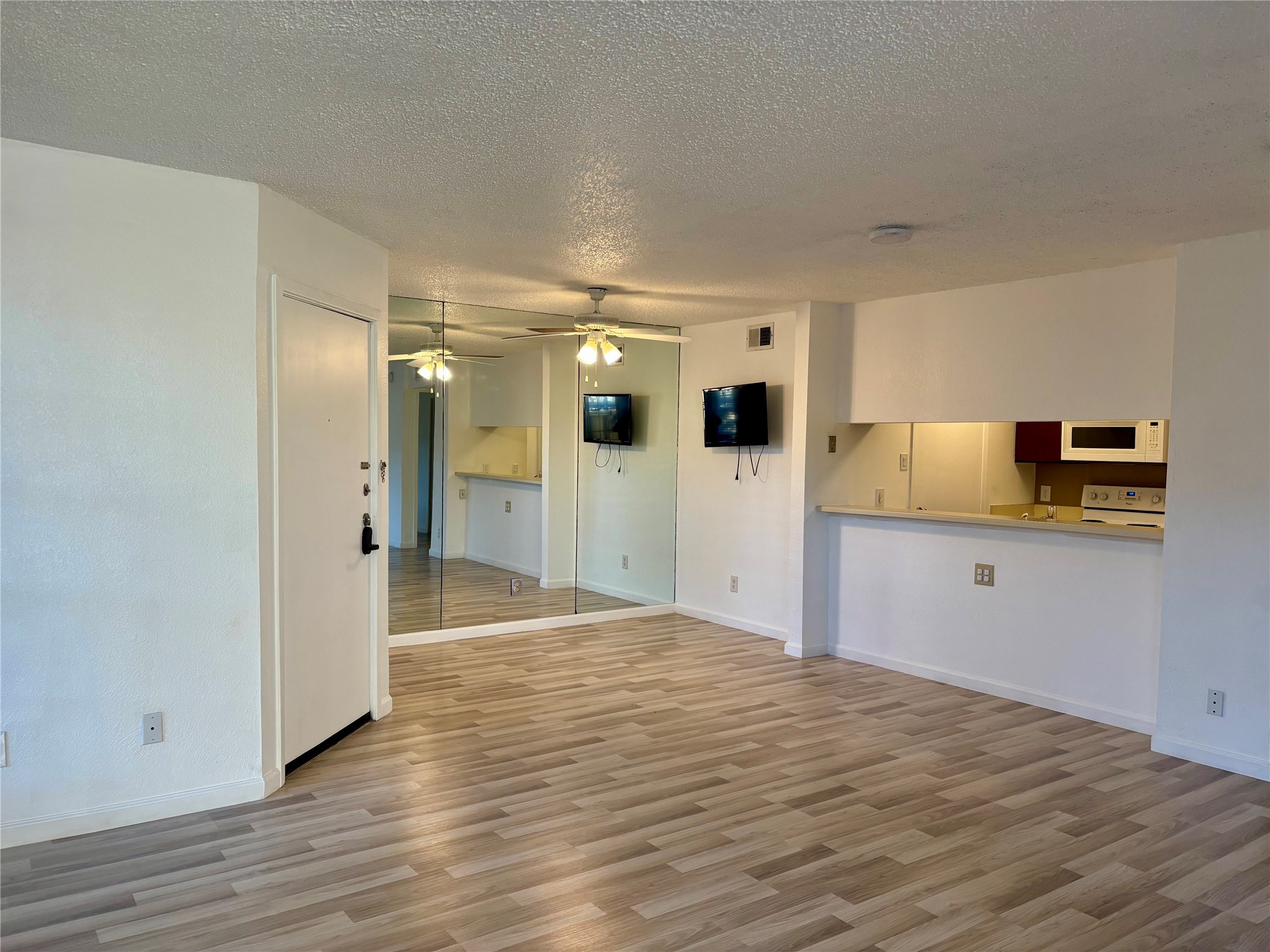 12480 Abrams Road Dallas TX 75243