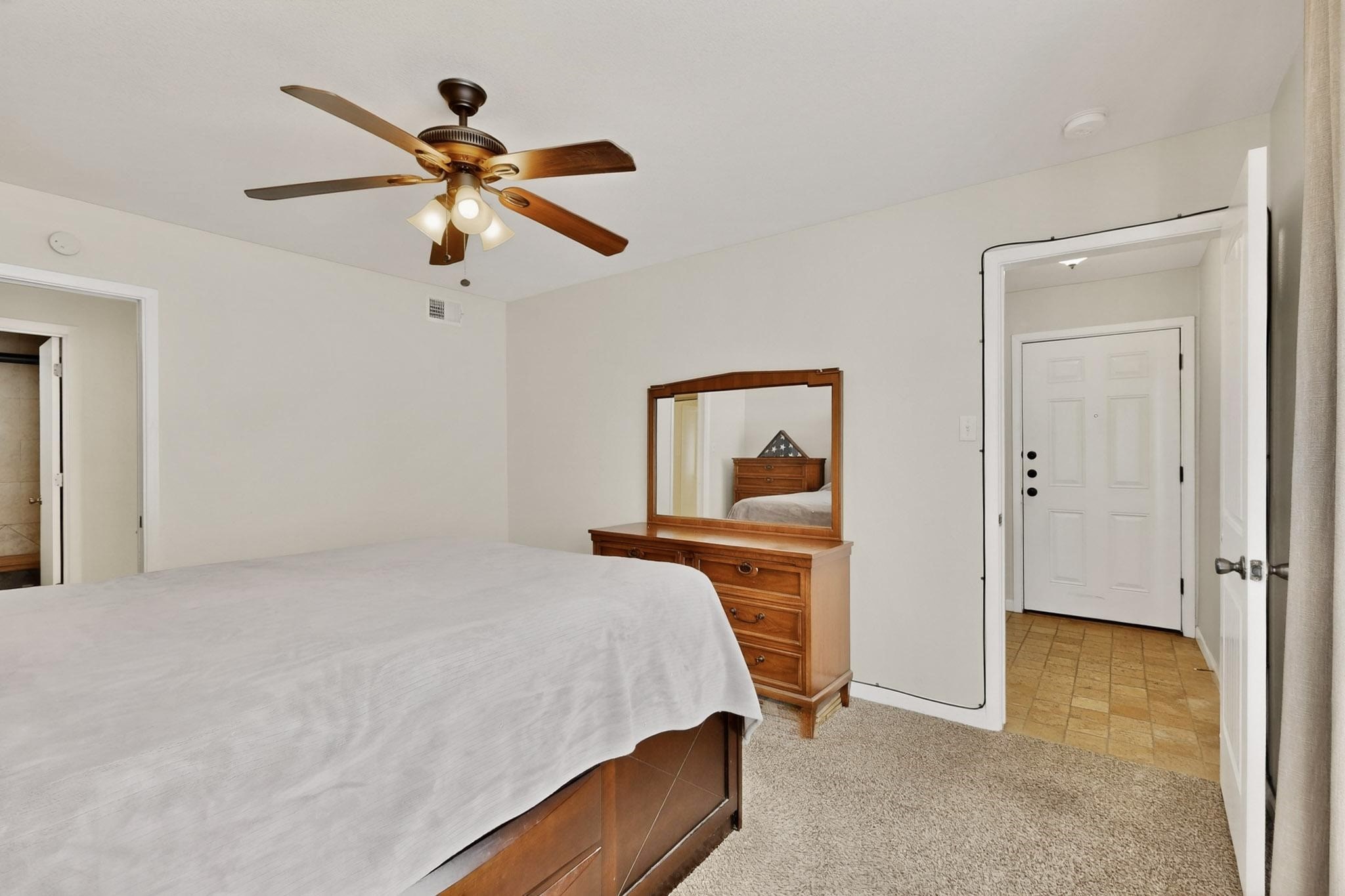 5981 Arapaho Road Dallas TX 75248