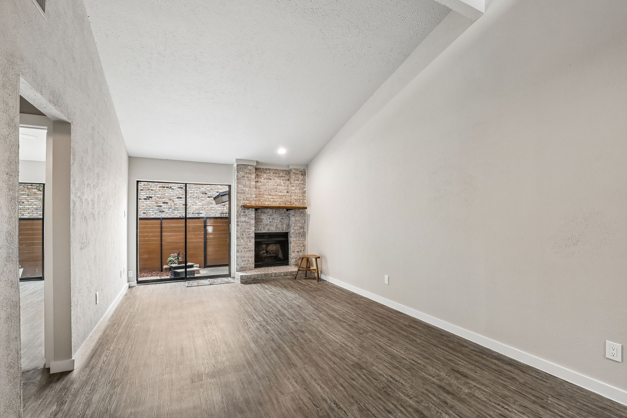 2204 W Park Boulevard Plano TX 75075