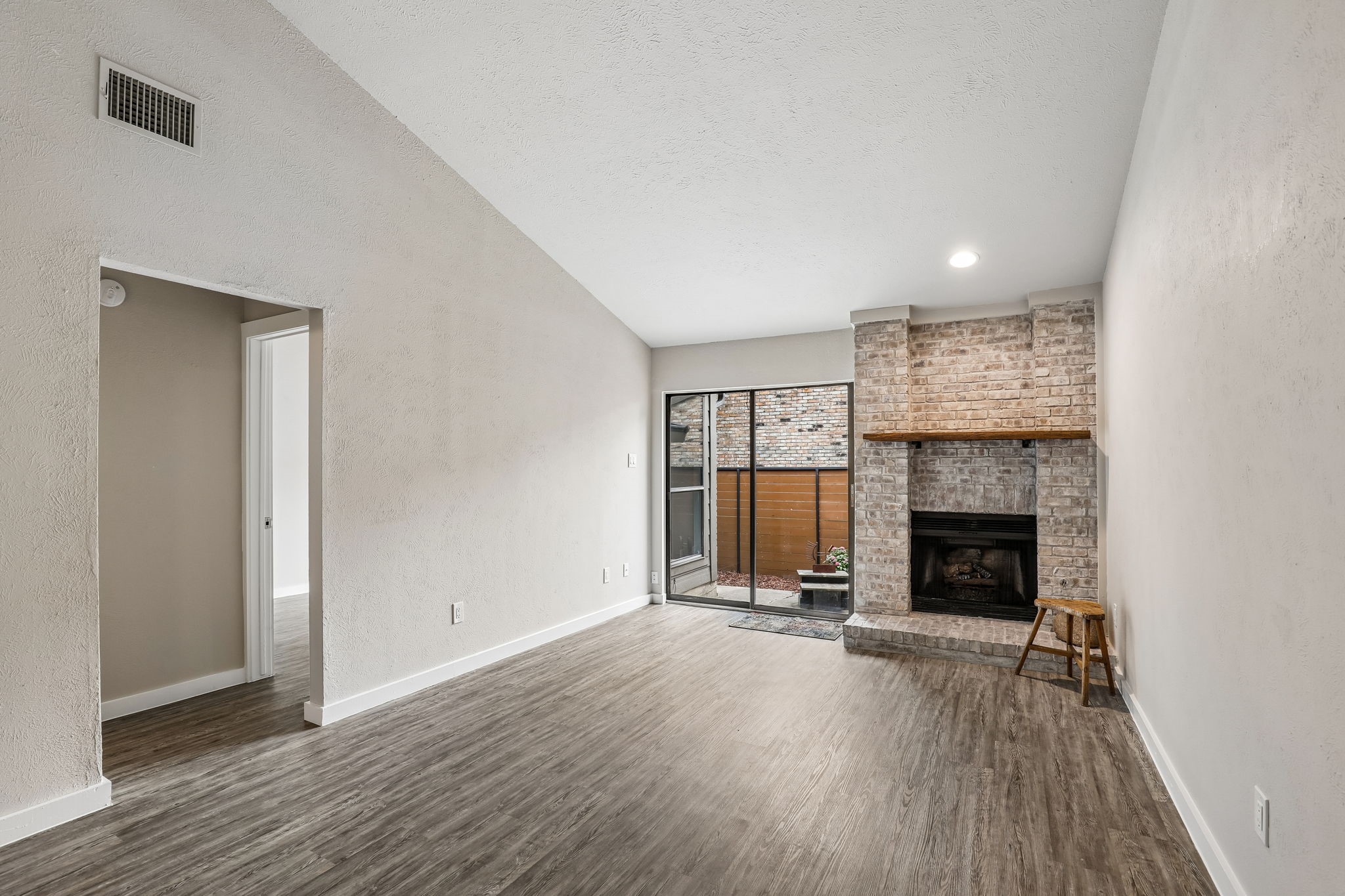 2204 W Park Boulevard Plano TX 75075