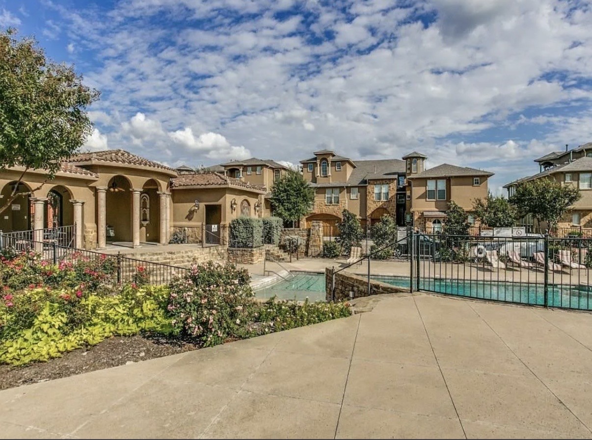 2605 Piazza Court Grand Prairie TX 75054