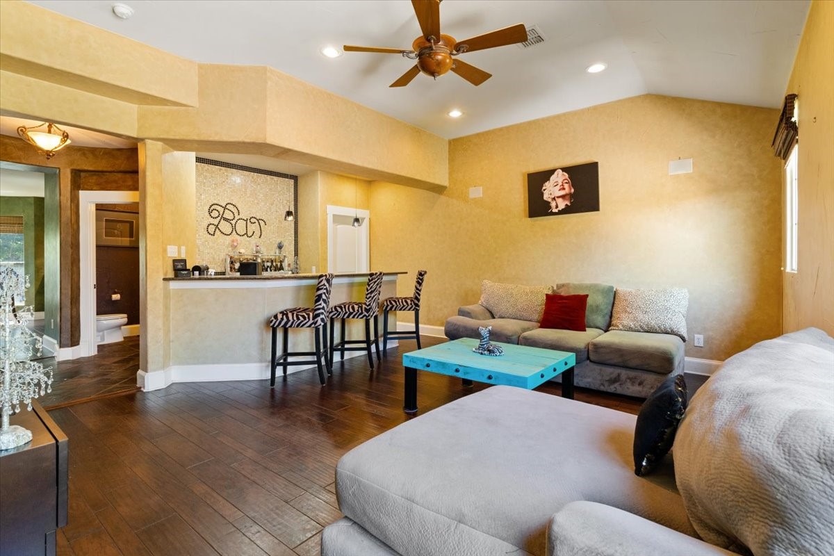 2605 Piazza Court Grand Prairie TX 75054
