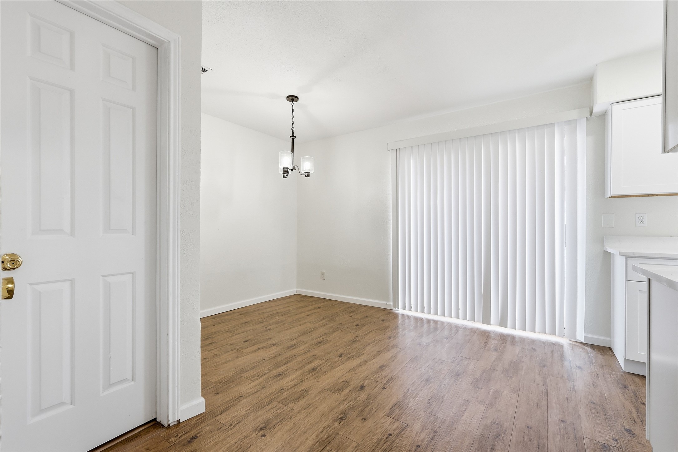 910 Cedar Terrace Cedar Hill TX 75104