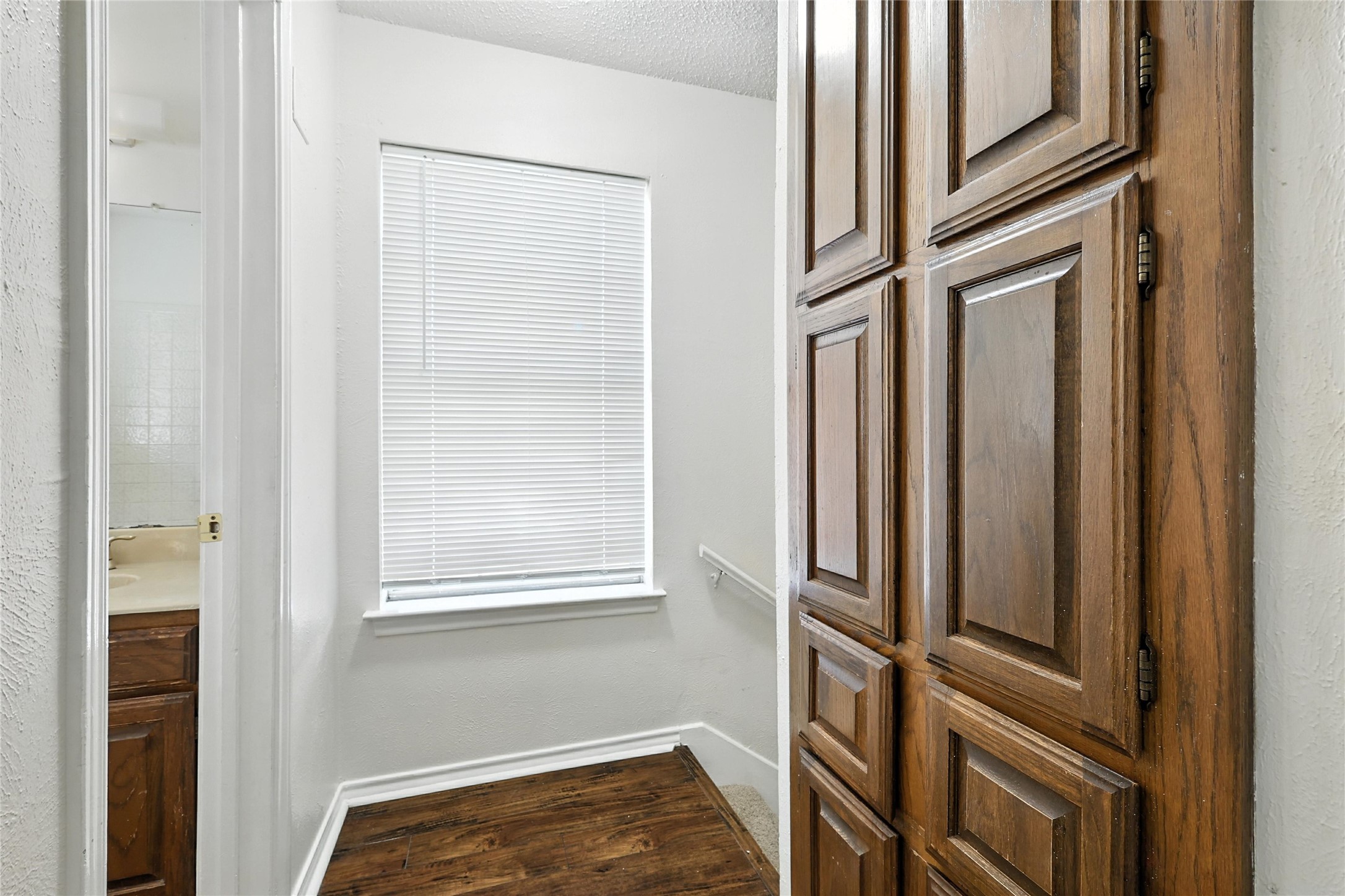 910 Cedar Terrace Cedar Hill TX 75104