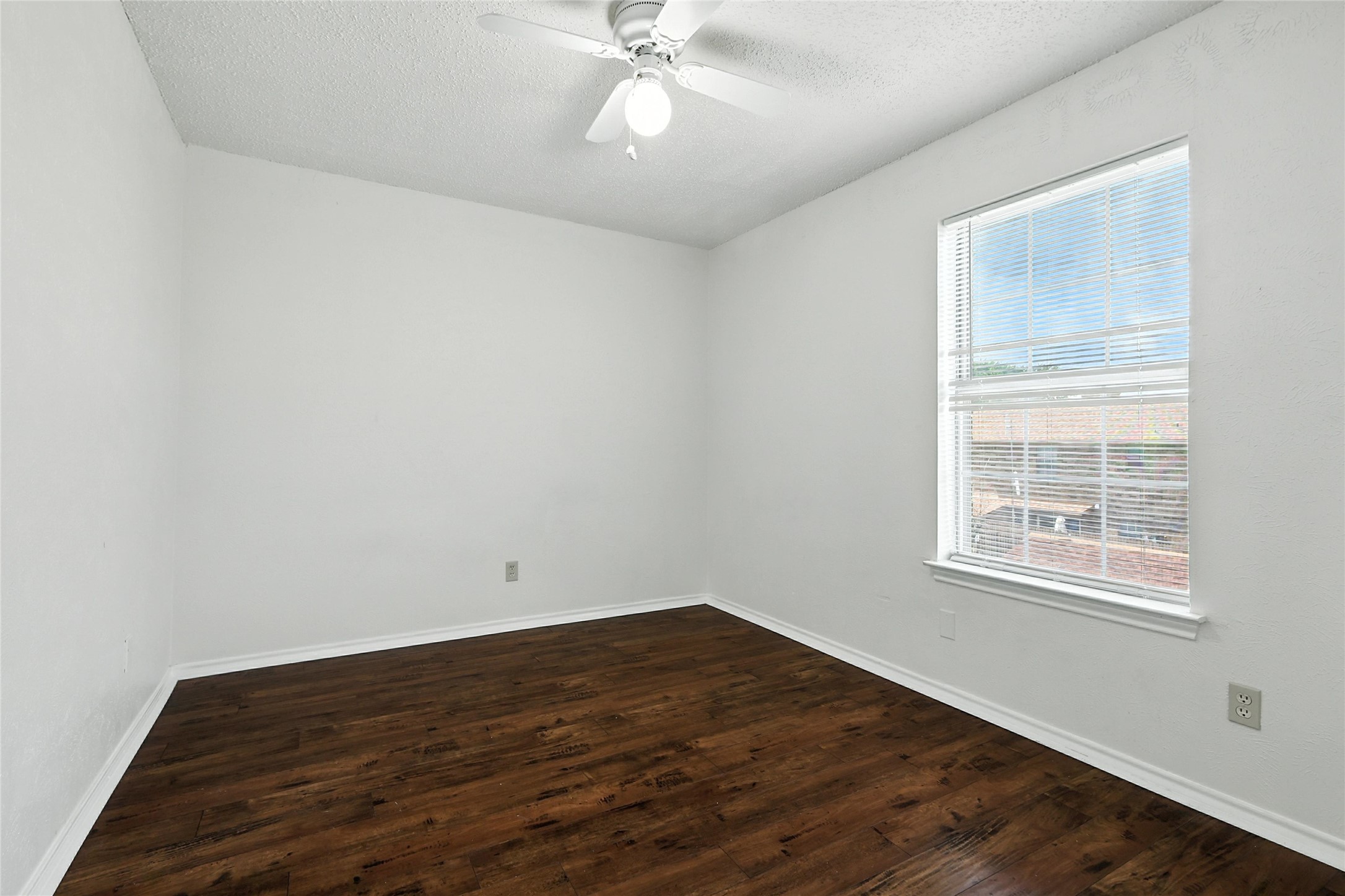 910 Cedar Terrace Cedar Hill TX 75104
