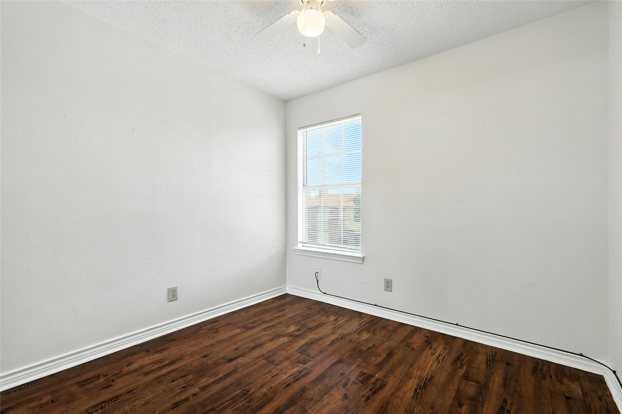 910 Cedar Terrace Cedar Hill TX 75104