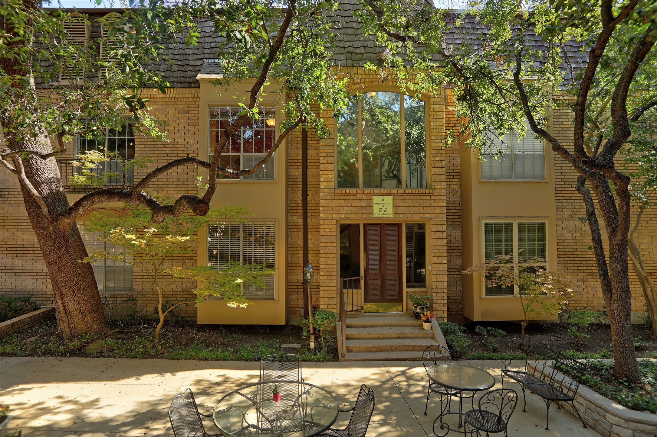 4312 Bellaire Drive S Fort Worth TX 76109