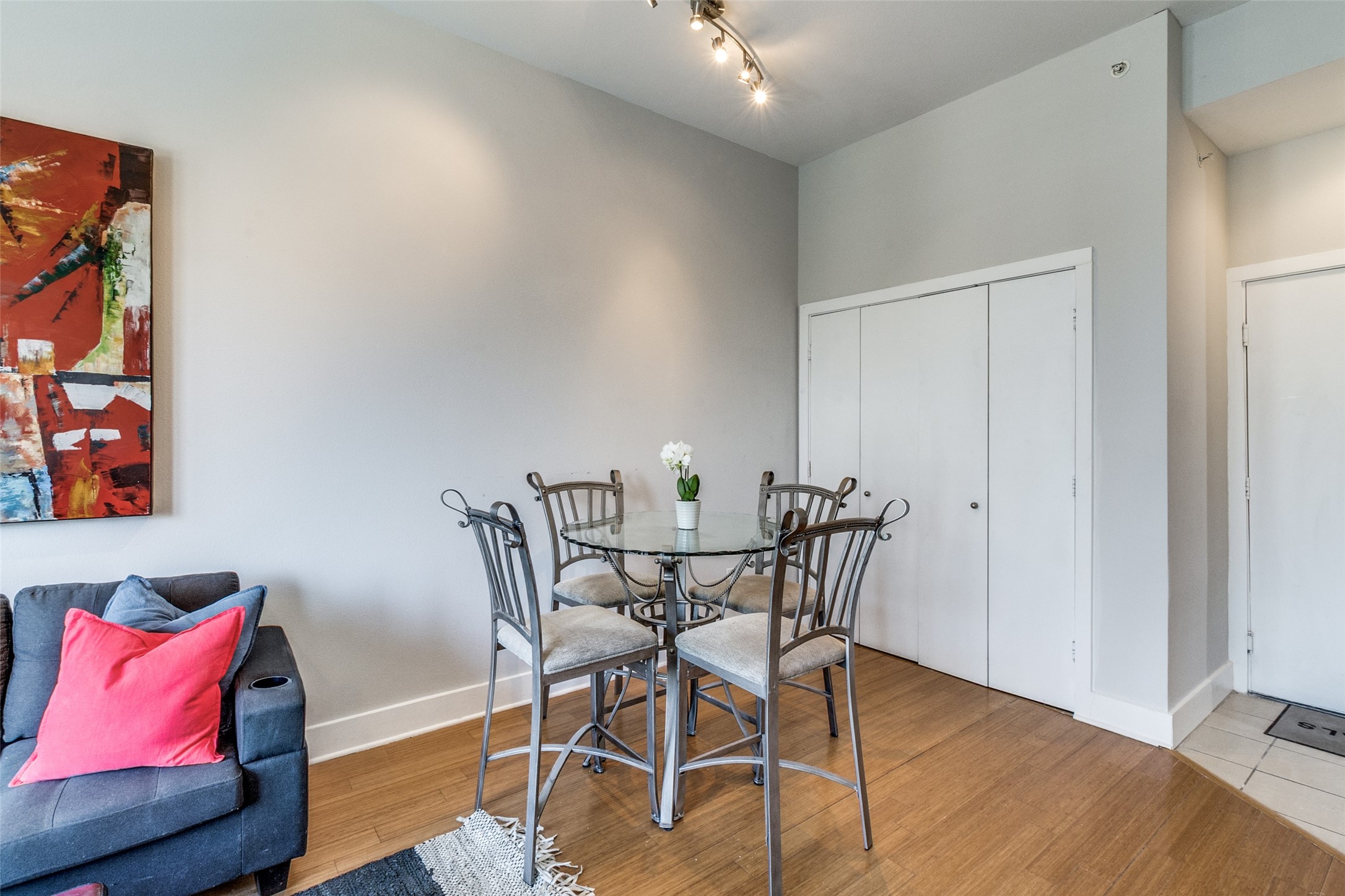 4605 Cedar Springs Road Dallas TX 75219