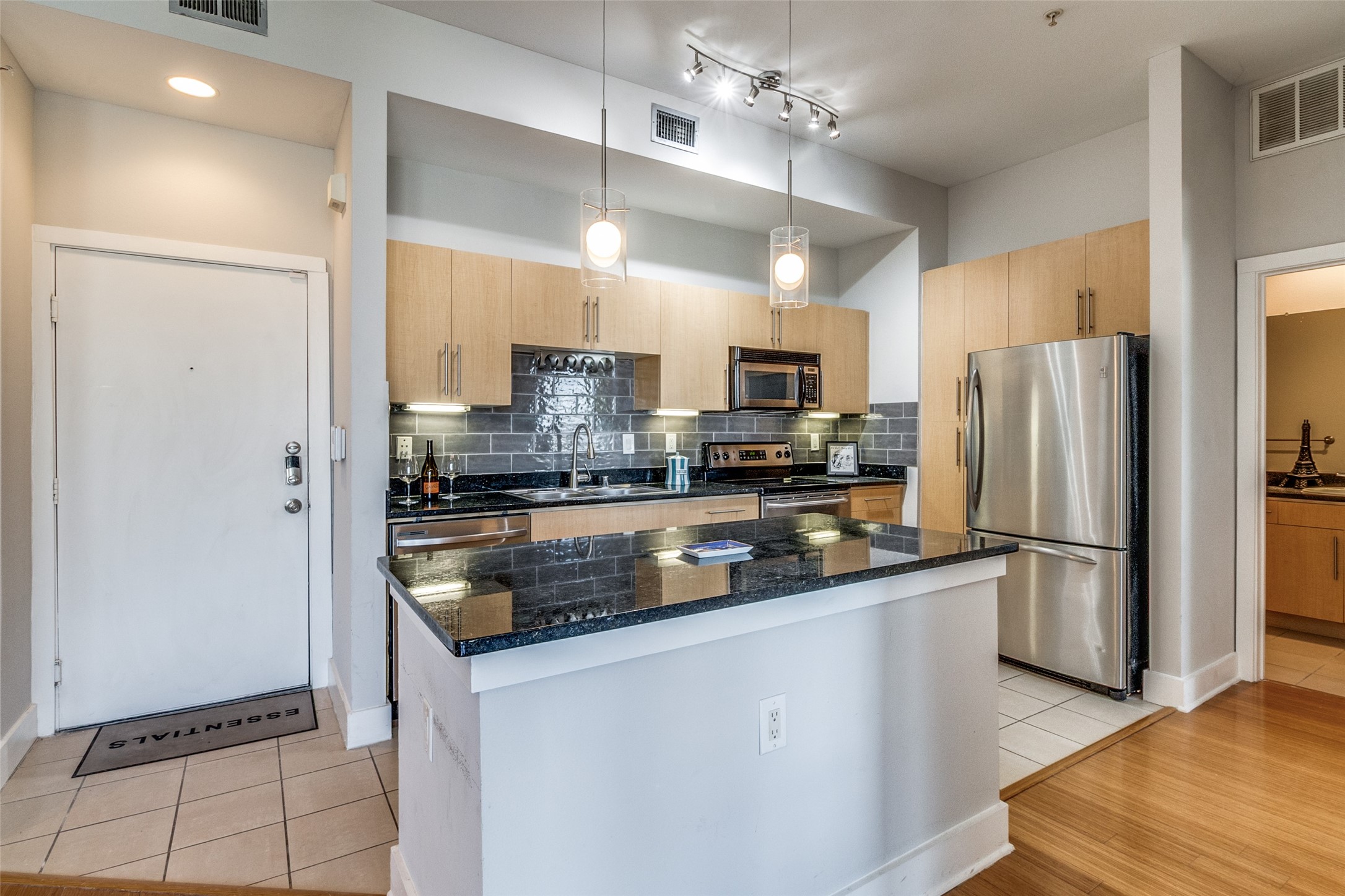 4605 Cedar Springs Road Dallas TX 75219