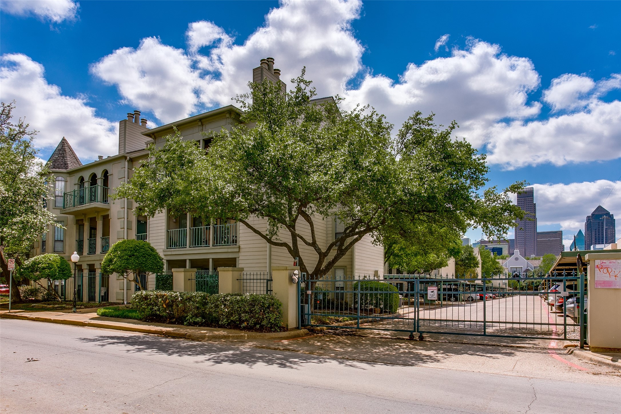 3105 San Jacinto Street Dallas TX 75204