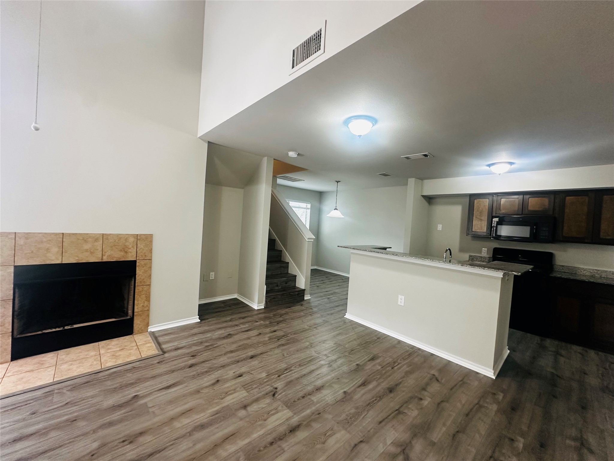9837 Walnut Street Dallas TX 75243