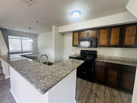 9837 Walnut Street Dallas TX 75243