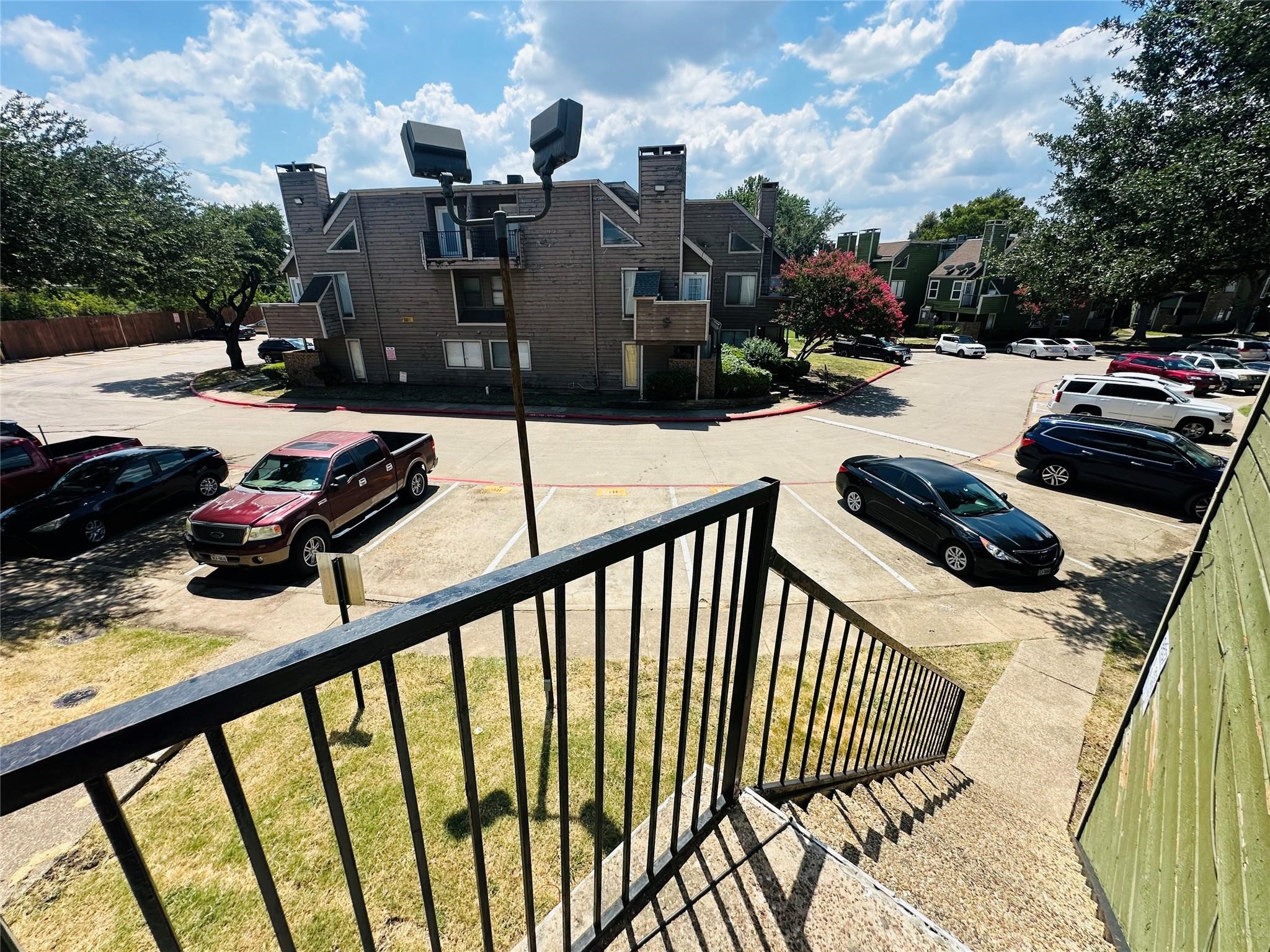 9837 Walnut Street Dallas TX 75243