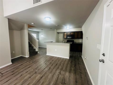 9837 Walnut Street Dallas TX 75243