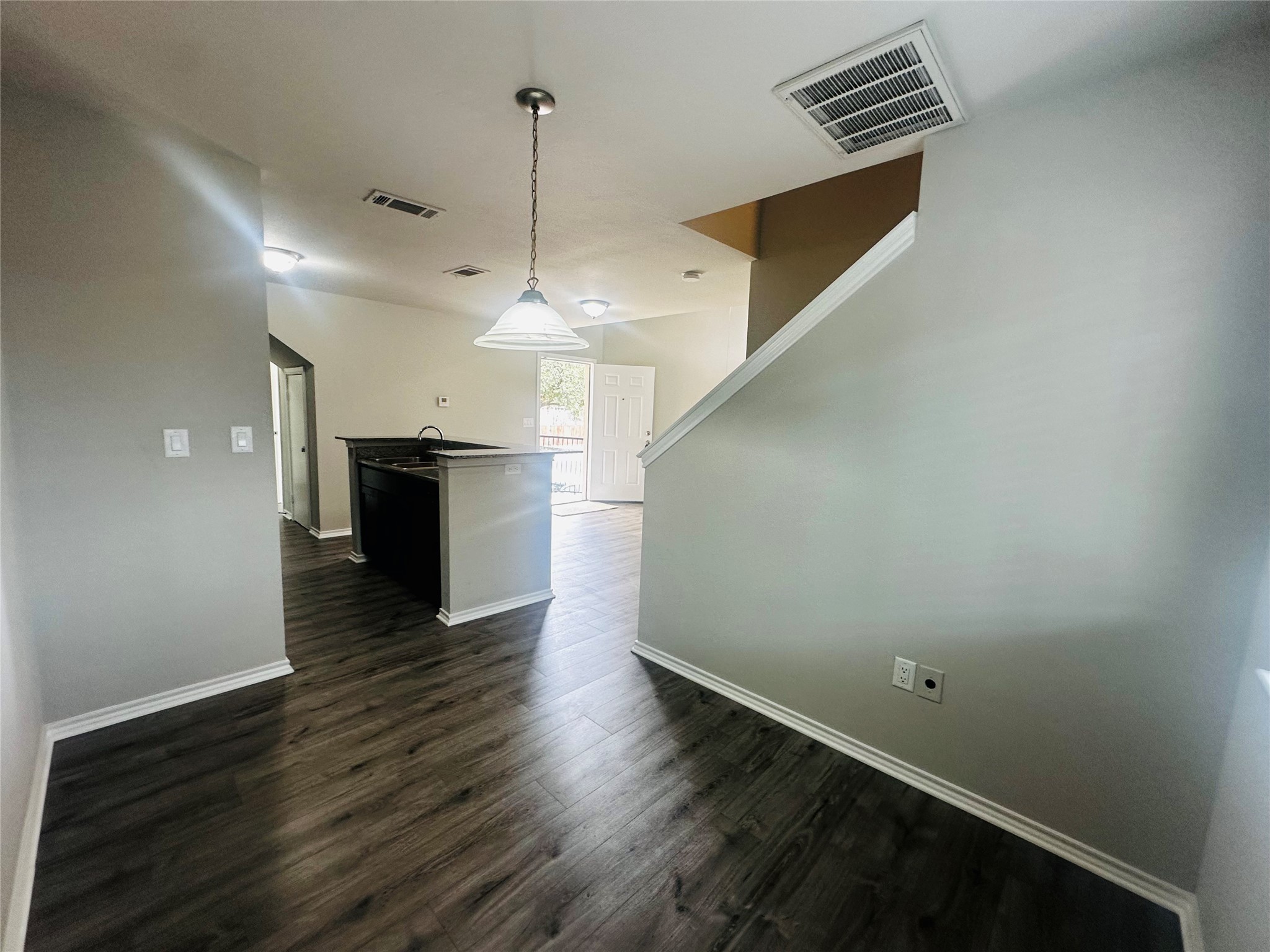 9837 Walnut Street Dallas TX 75243
