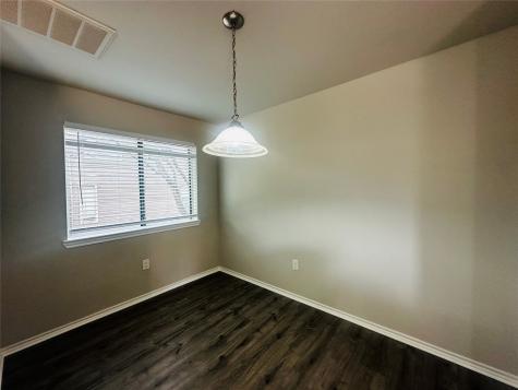 9837 Walnut Street Dallas TX 75243