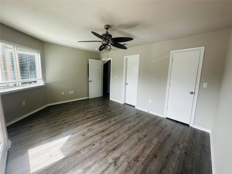 9837 Walnut Street Dallas TX 75243