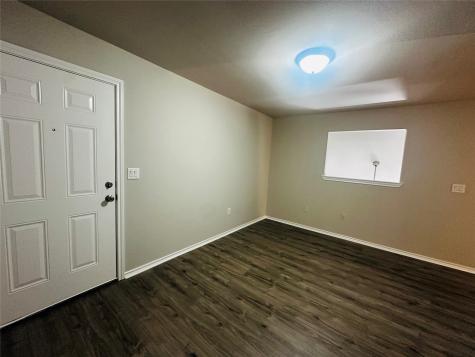 9837 Walnut Street Dallas TX 75243
