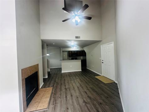 9837 Walnut Street Dallas TX 75243