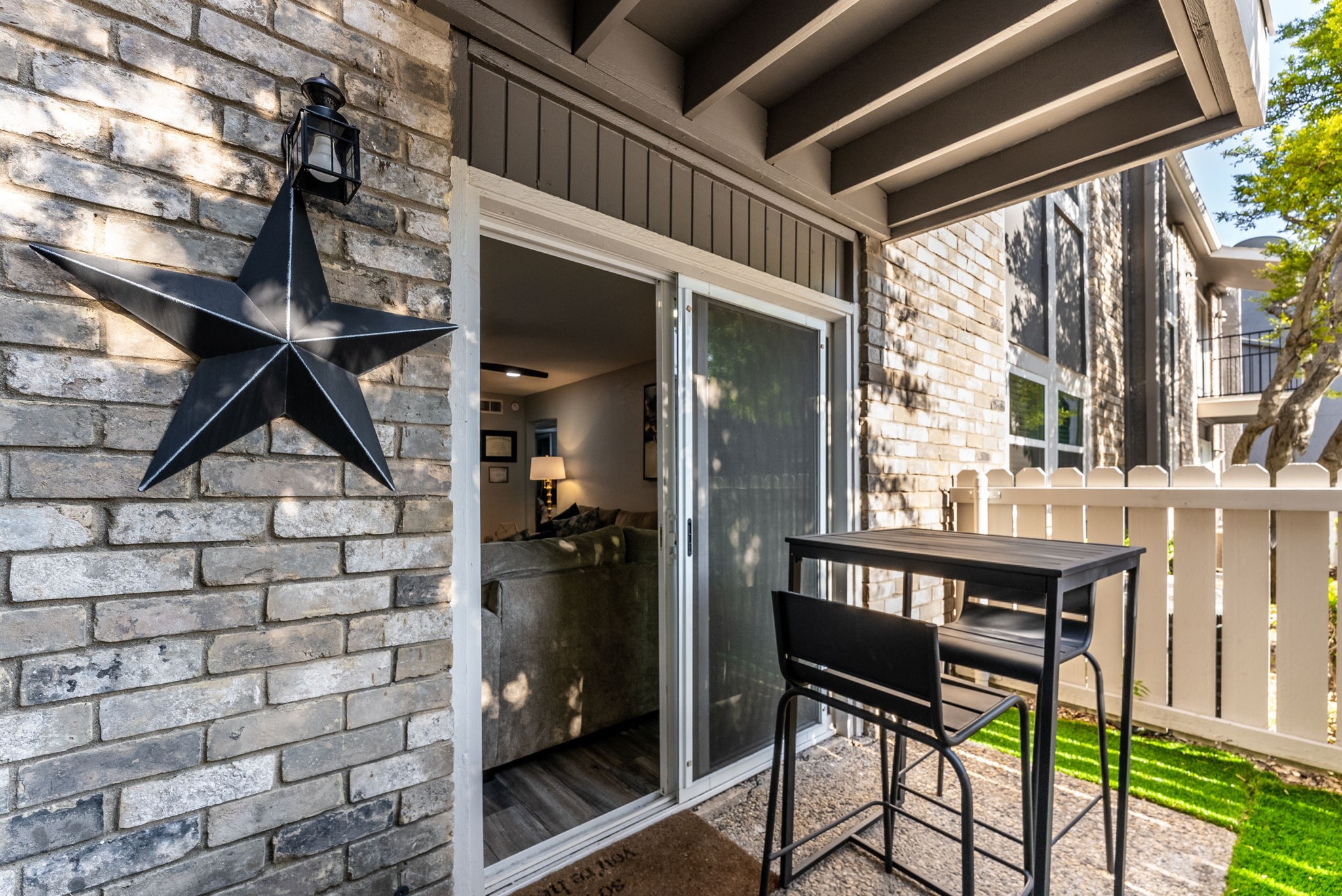 6065 Milton Street Dallas TX 75206