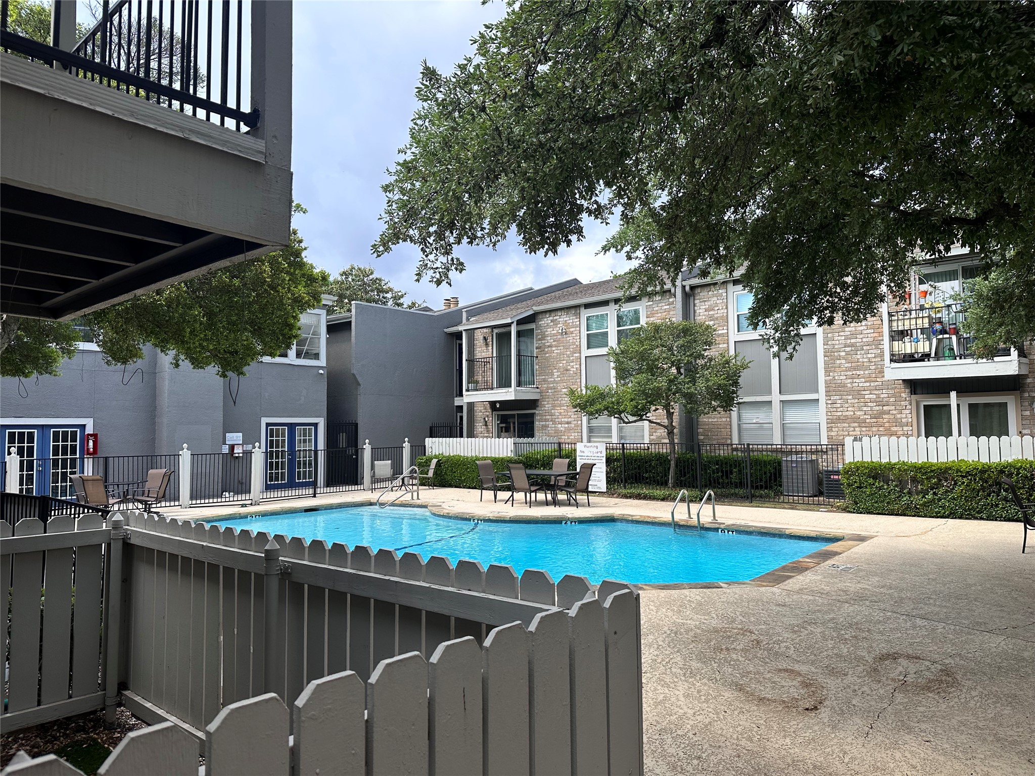 6065 Milton Street Dallas TX 75206