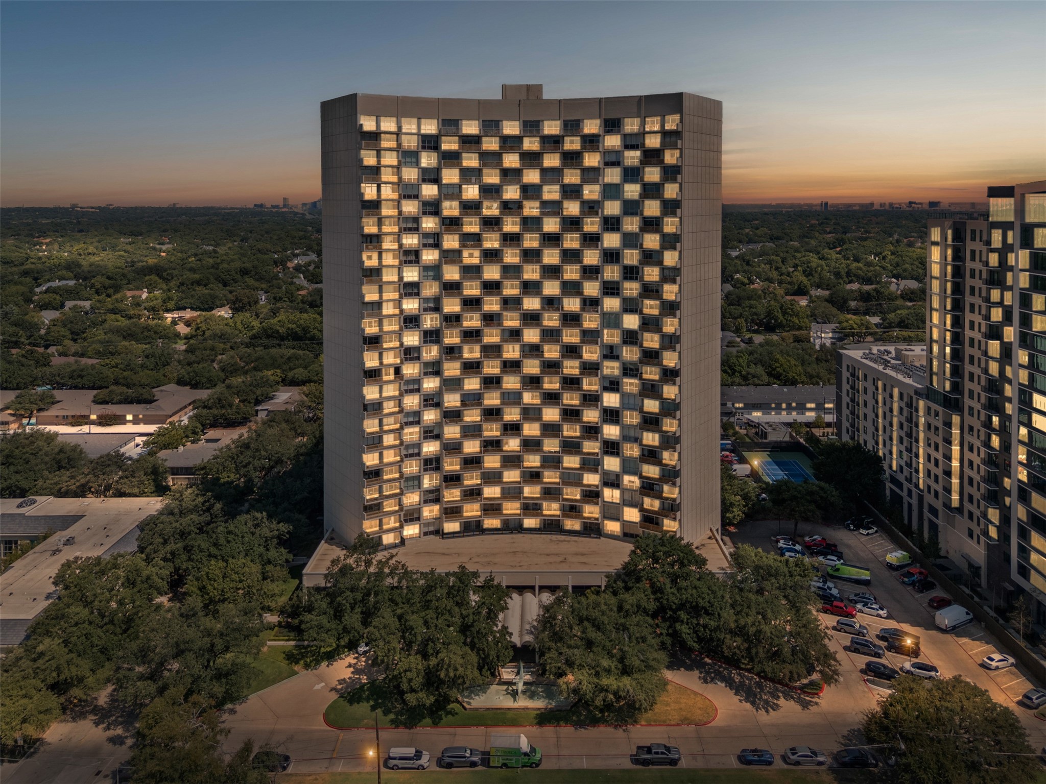 6211 W Northwest Highway Dallas TX 75225