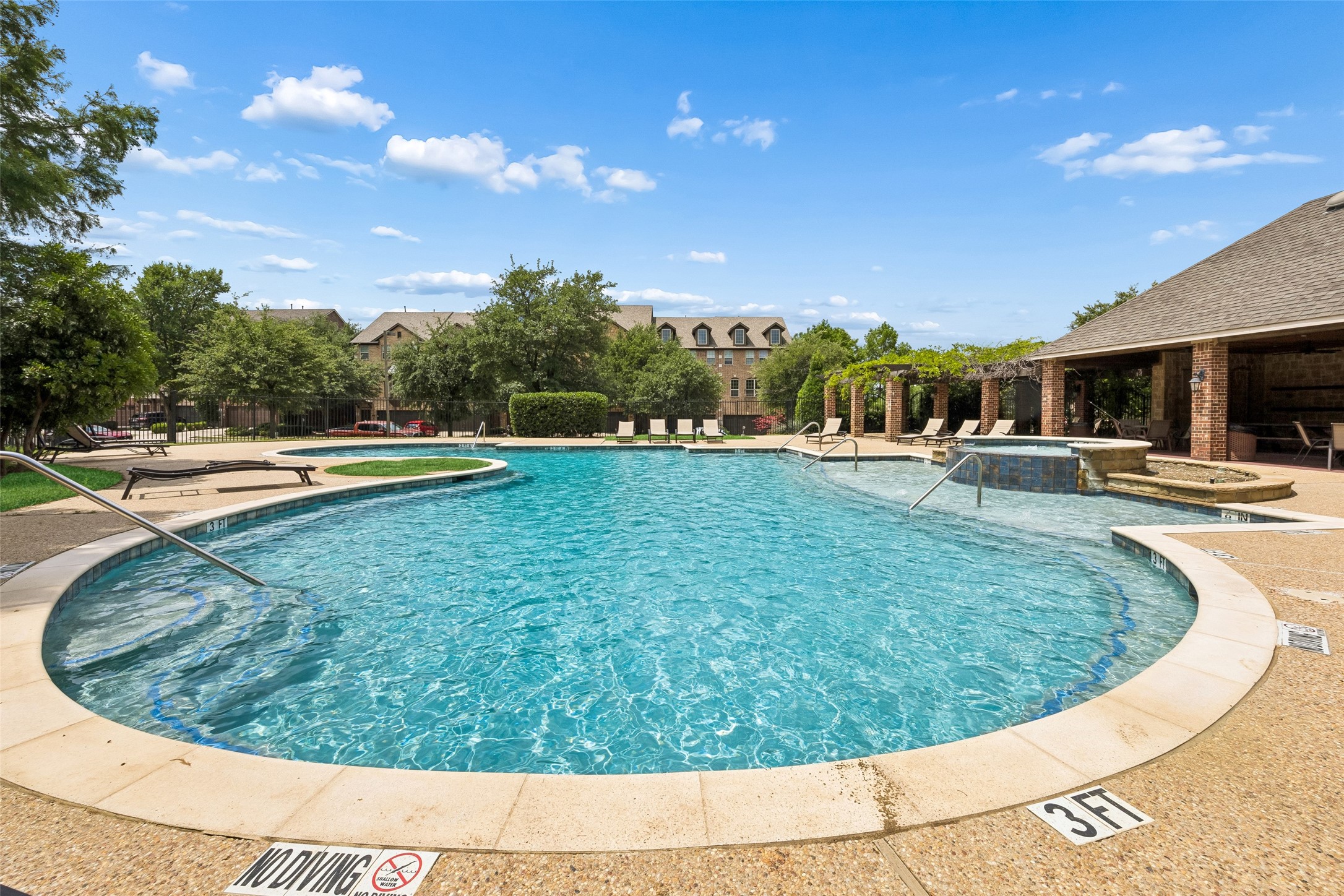 7889 Morven Park Irving TX 75063