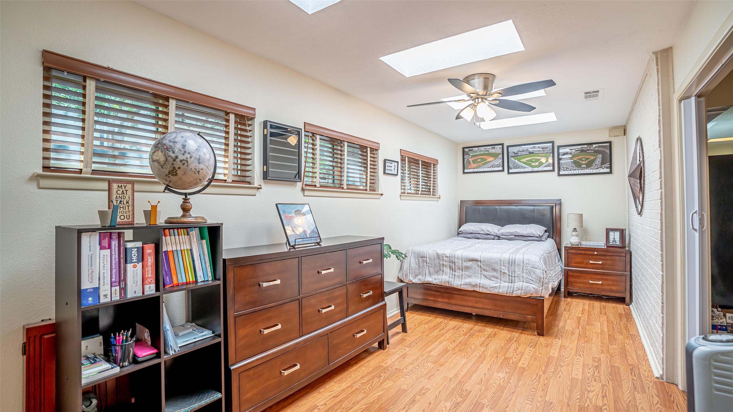 2410 S Graham Drive Arlington TX 76013