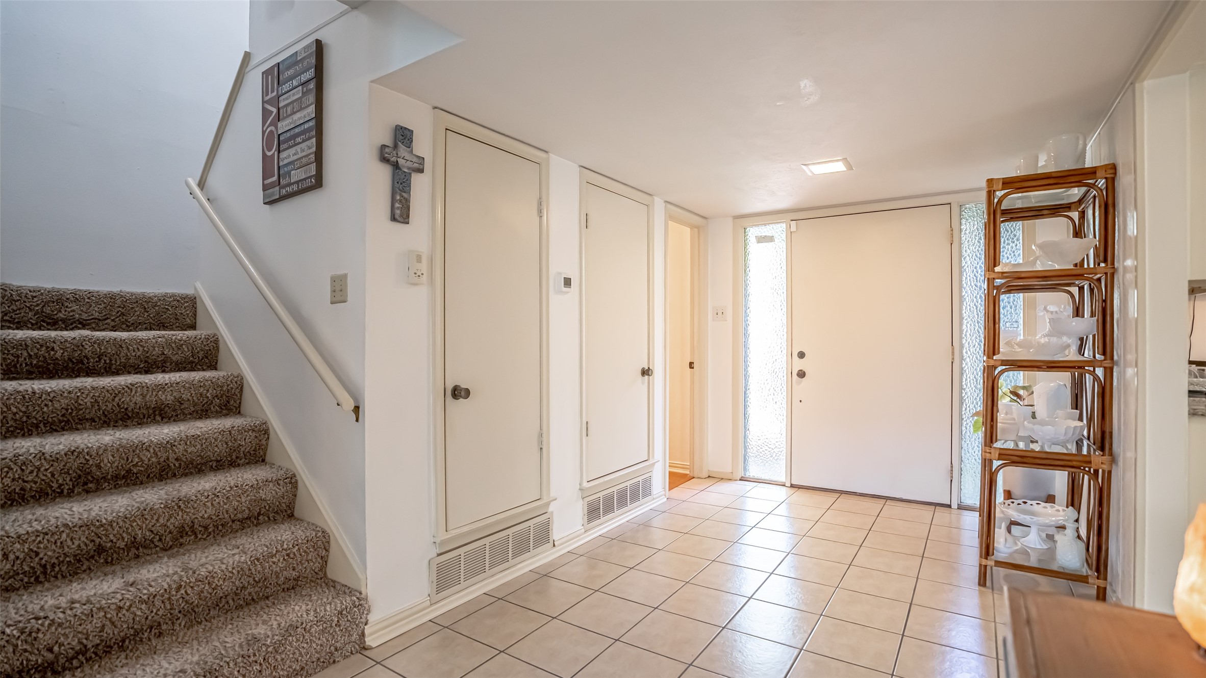 2410 S Graham Drive Arlington TX 76013