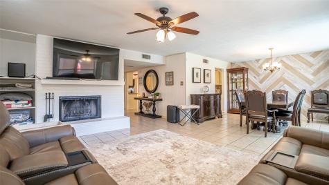 2410 S Graham Drive Arlington TX 76013