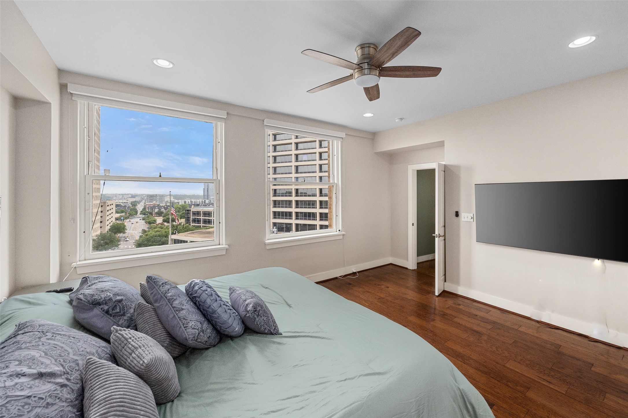 411 W 7th Street Fort Worth TX 76102