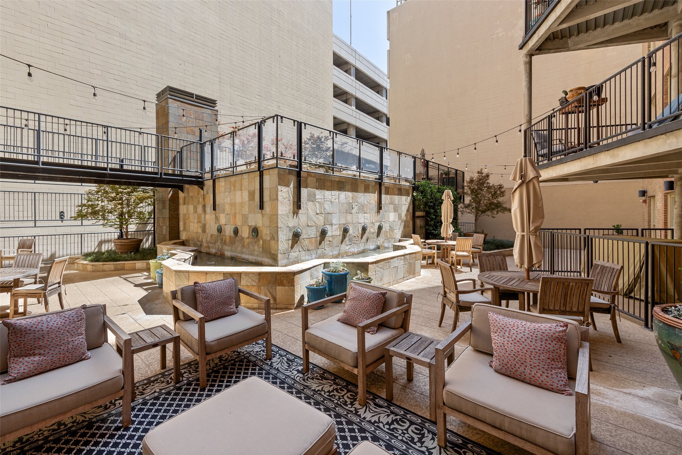 411 W 7th Street Fort Worth TX 76102