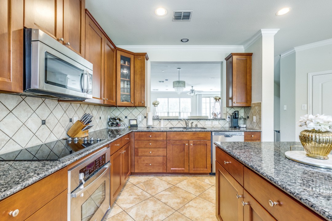 3932 Asbury Lane Addison TX 75001