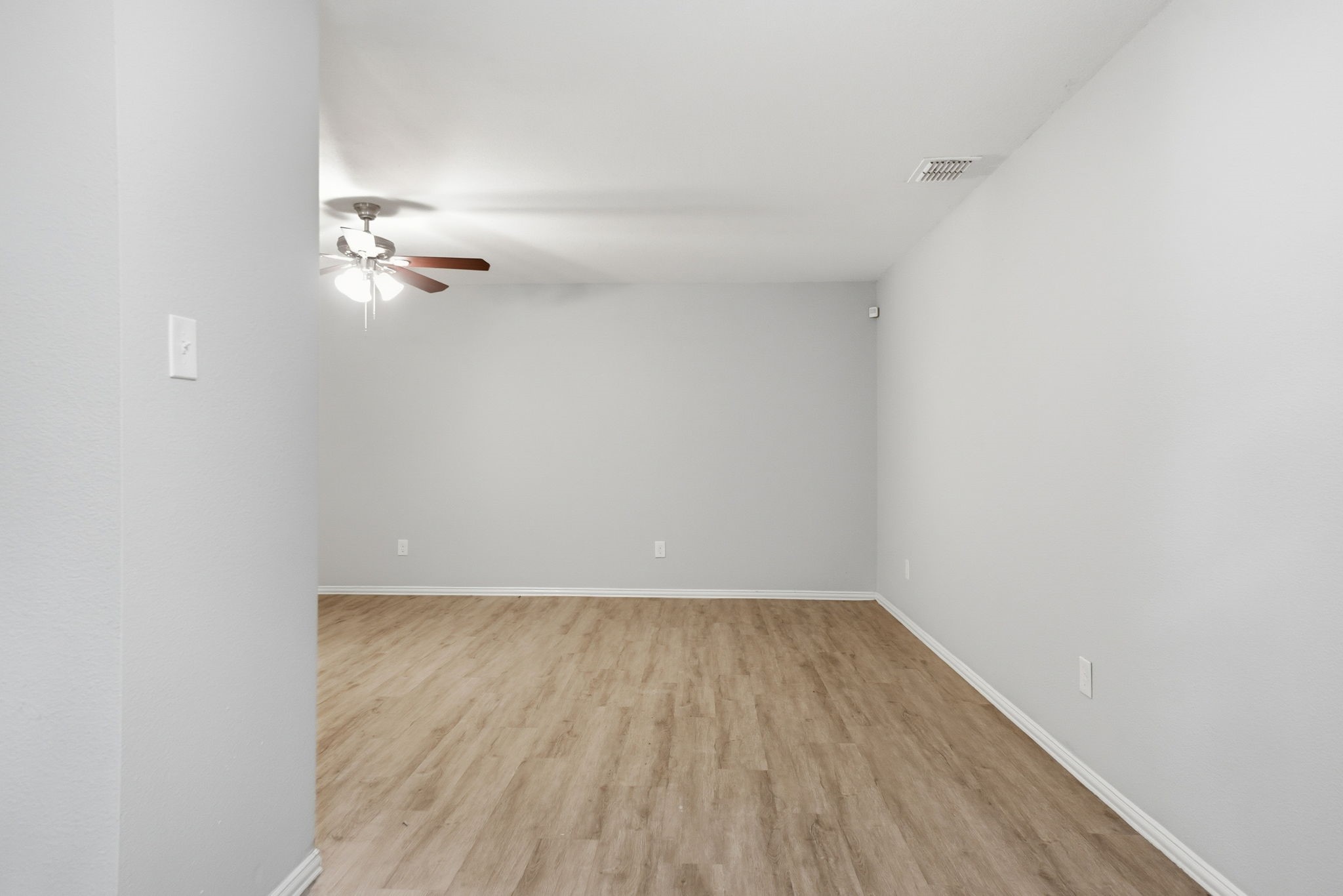 238 Creek Cove Drive Dallas TX 75217