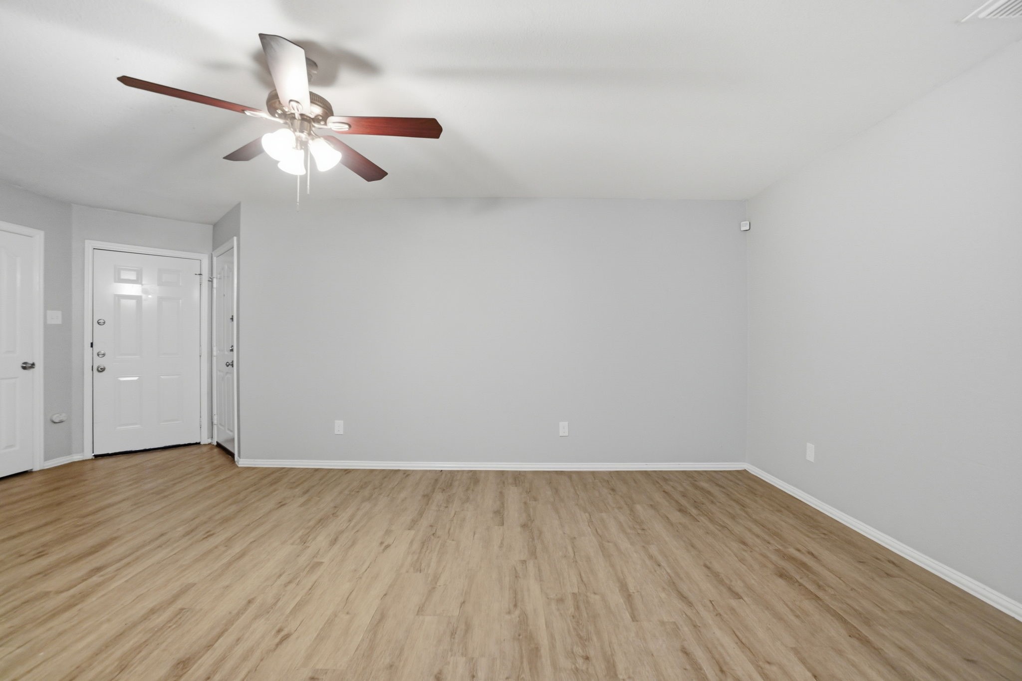 238 Creek Cove Drive Dallas TX 75217