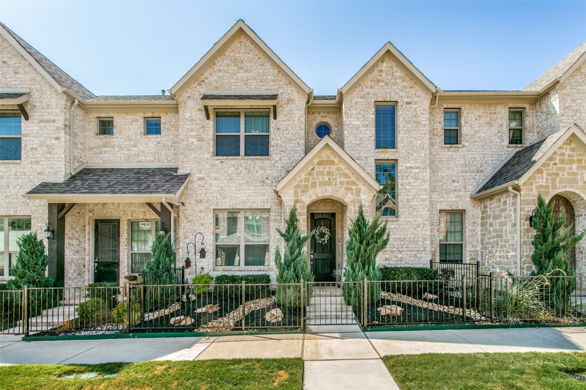 2233 Pinnacle Lane Flower Mound TX 75028