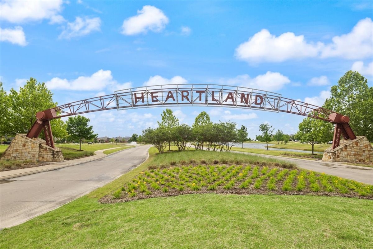 3901 Hometown Boulevard Forney TX 75126