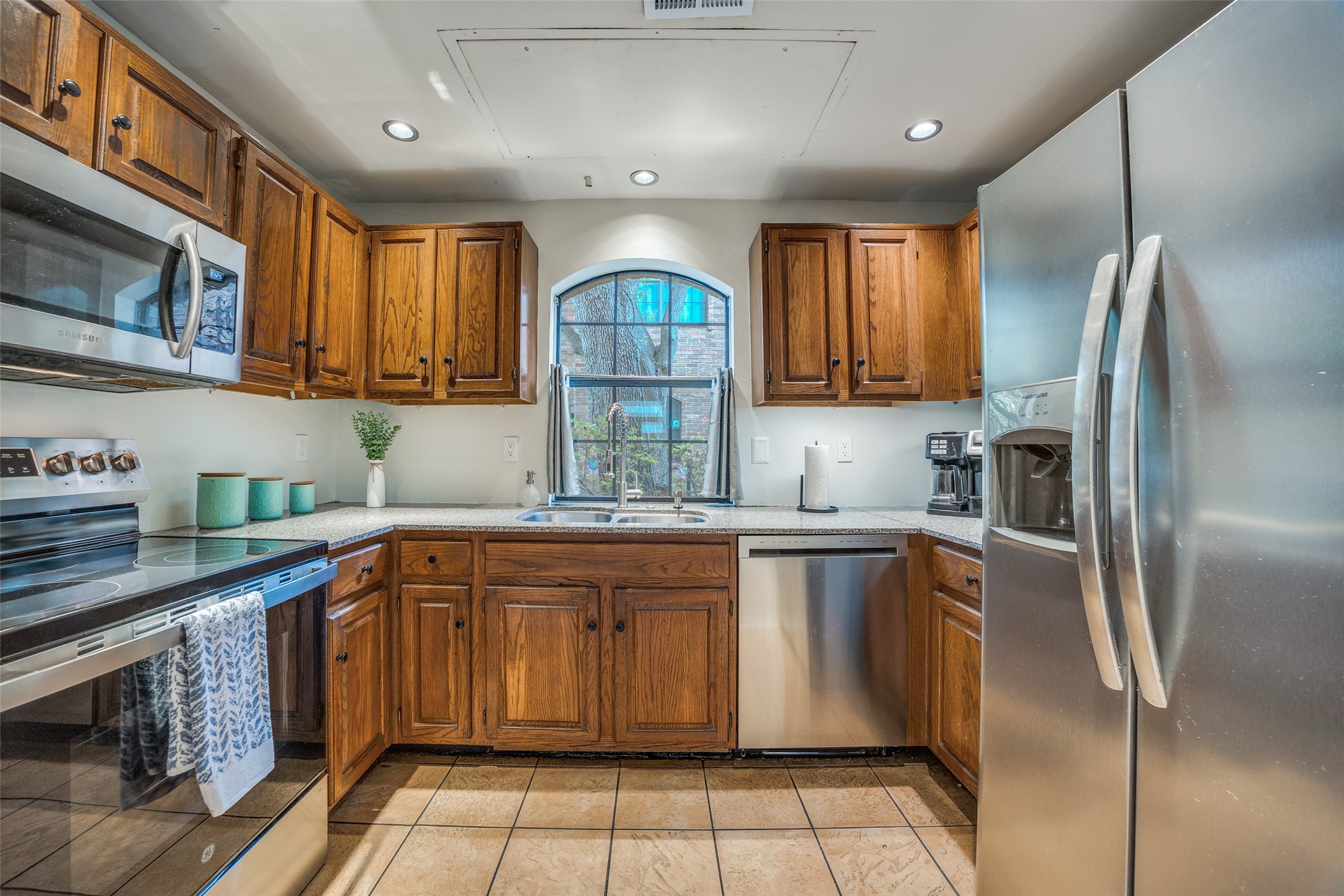 4307 Gilbert Avenue Dallas TX 75219