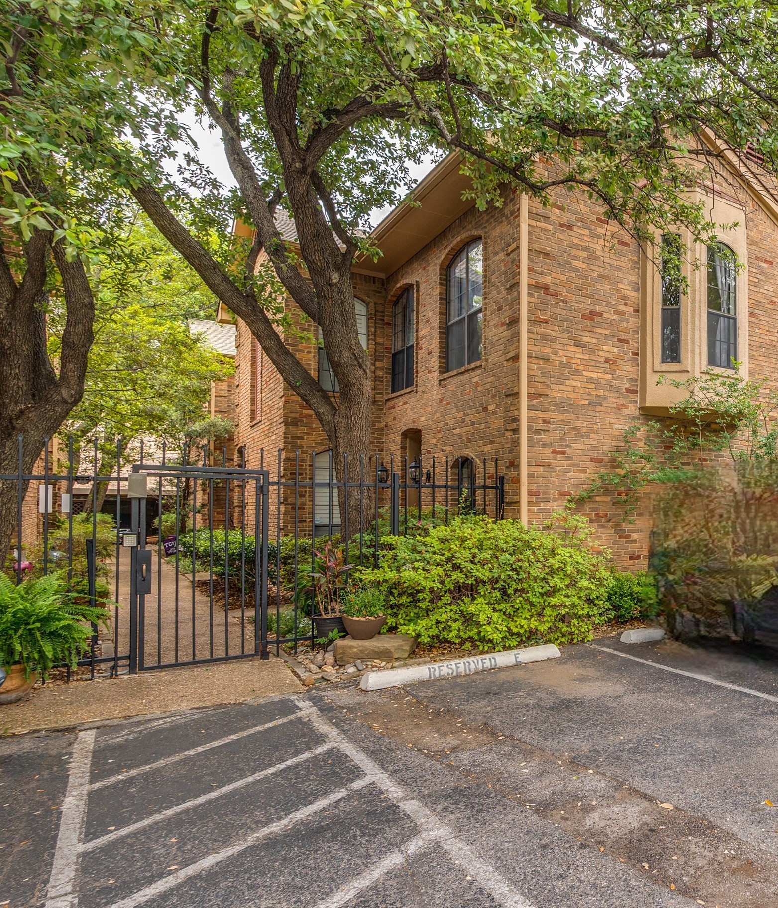 4307 Gilbert Avenue Dallas TX 75219
