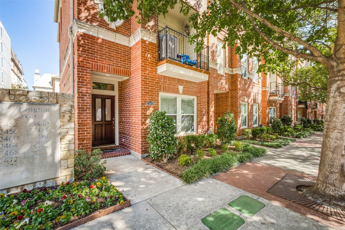 2510 Worthington Street Dallas TX 75204