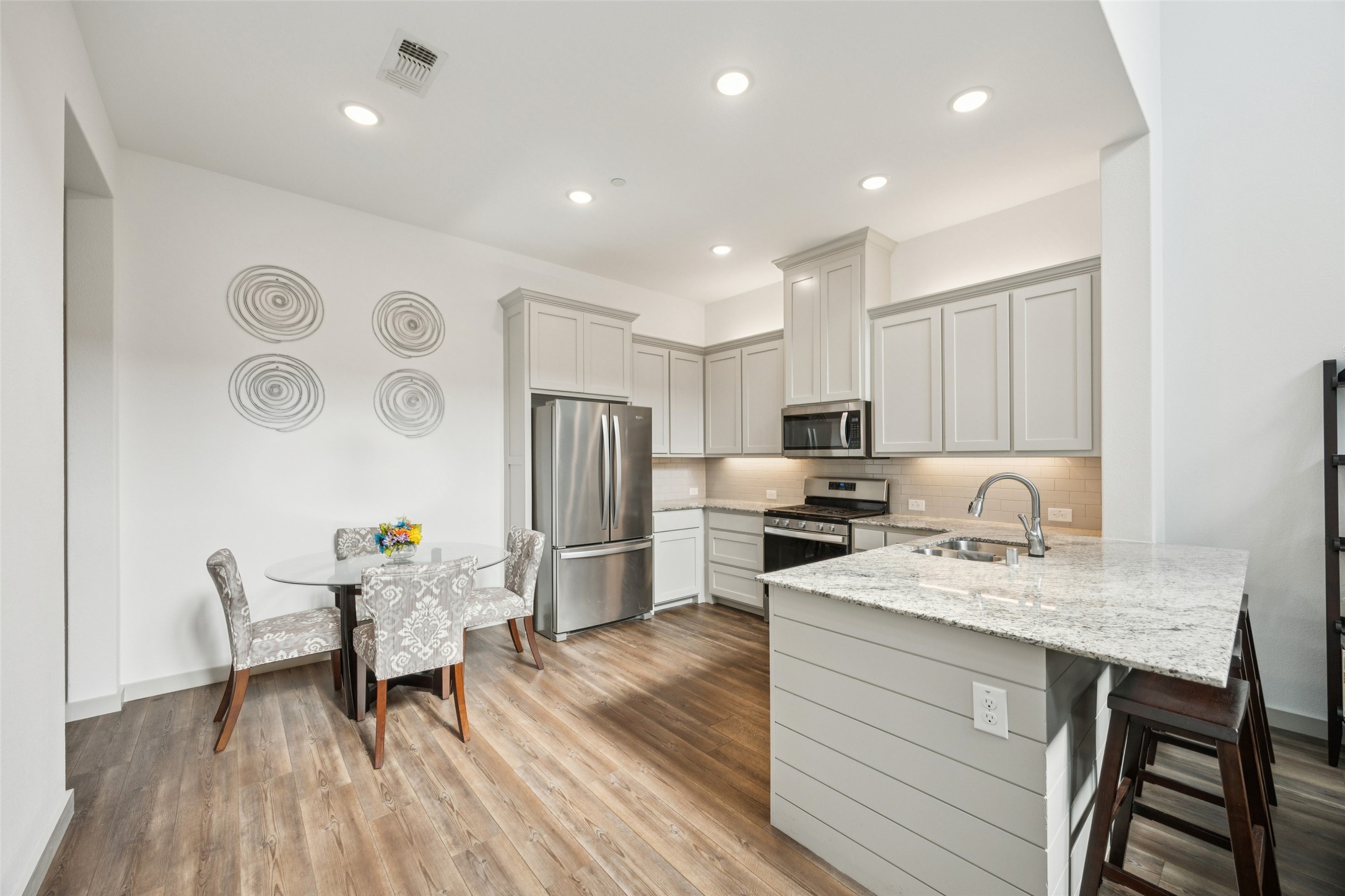 6541 Northern Dancer Drive North Richland Hills TX 76180