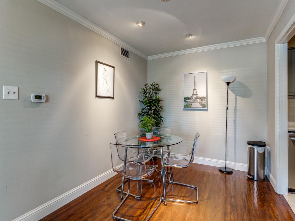5005 Cedar Springs Road Dallas TX 75235
