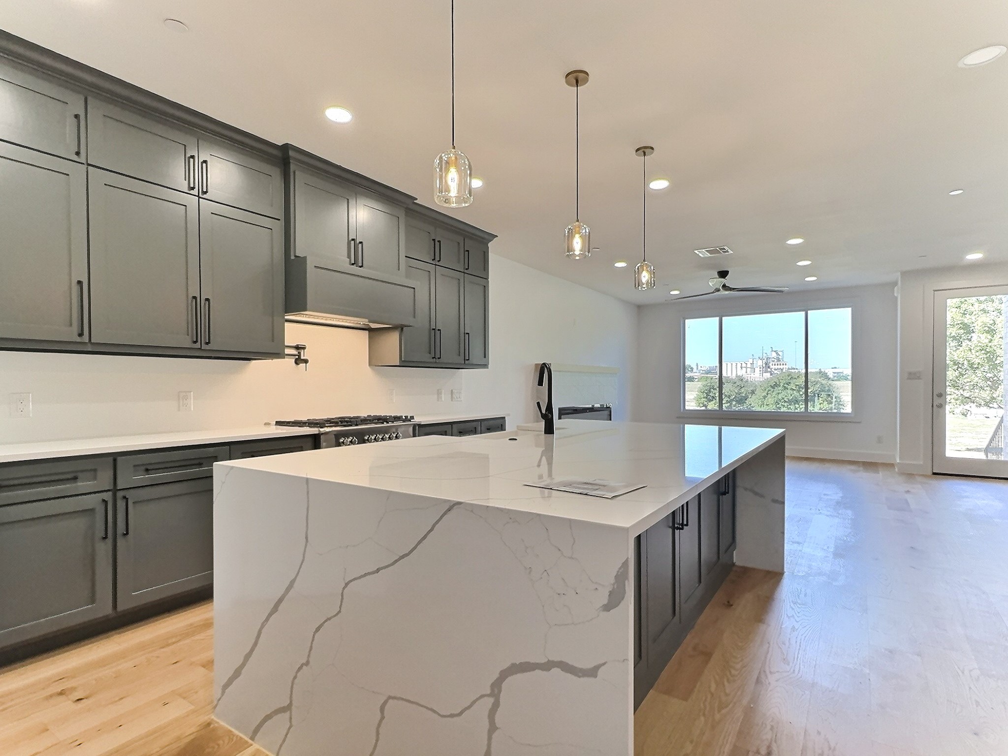 404 Vista Buena Trail Fort Worth TX 76111