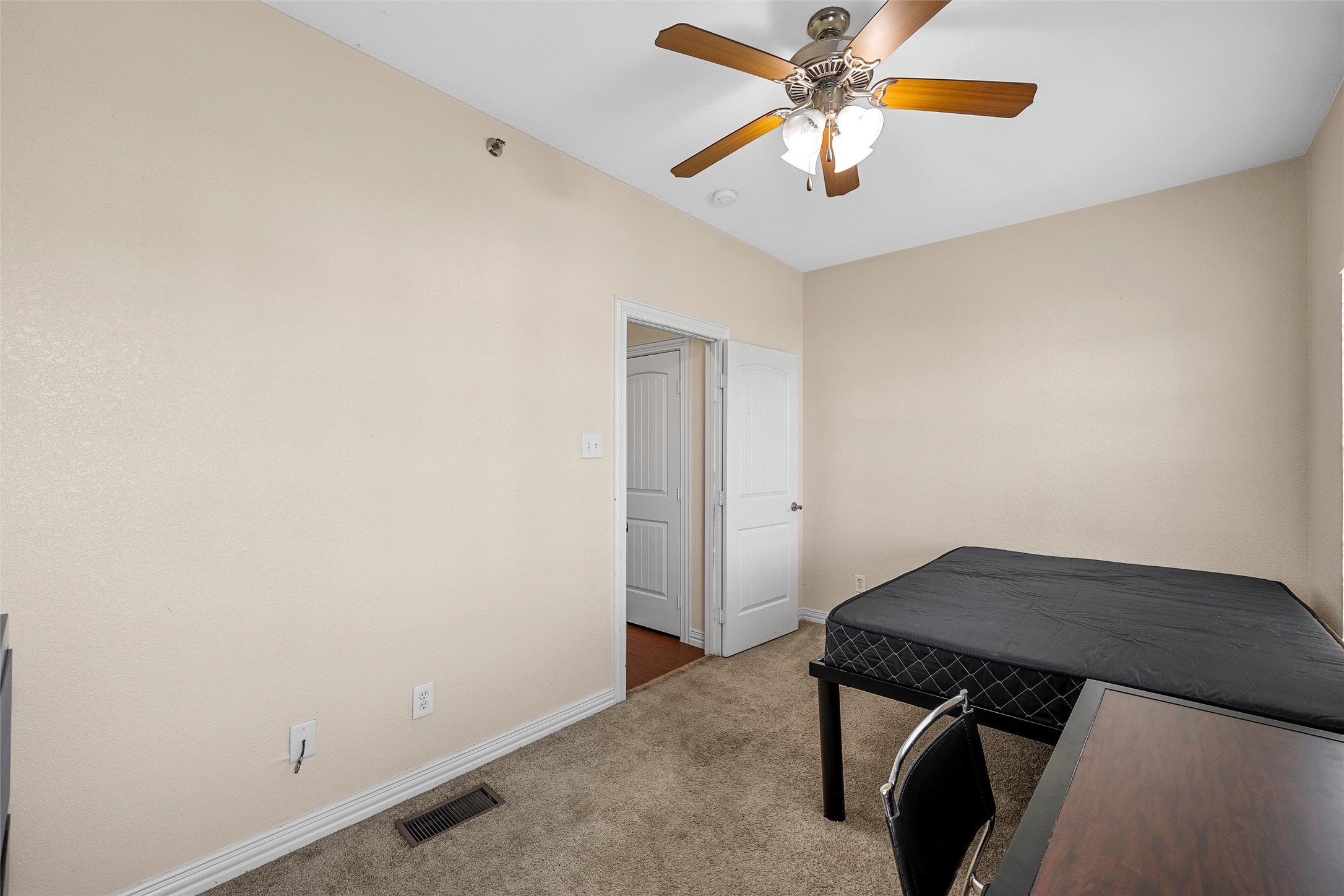 2410 S 2nd Street Waco TX 76706
